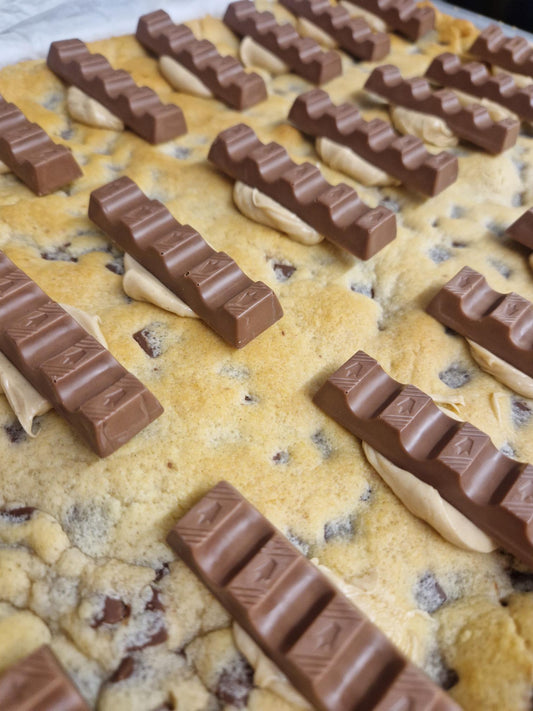 Kinder Cookie Pie Slice